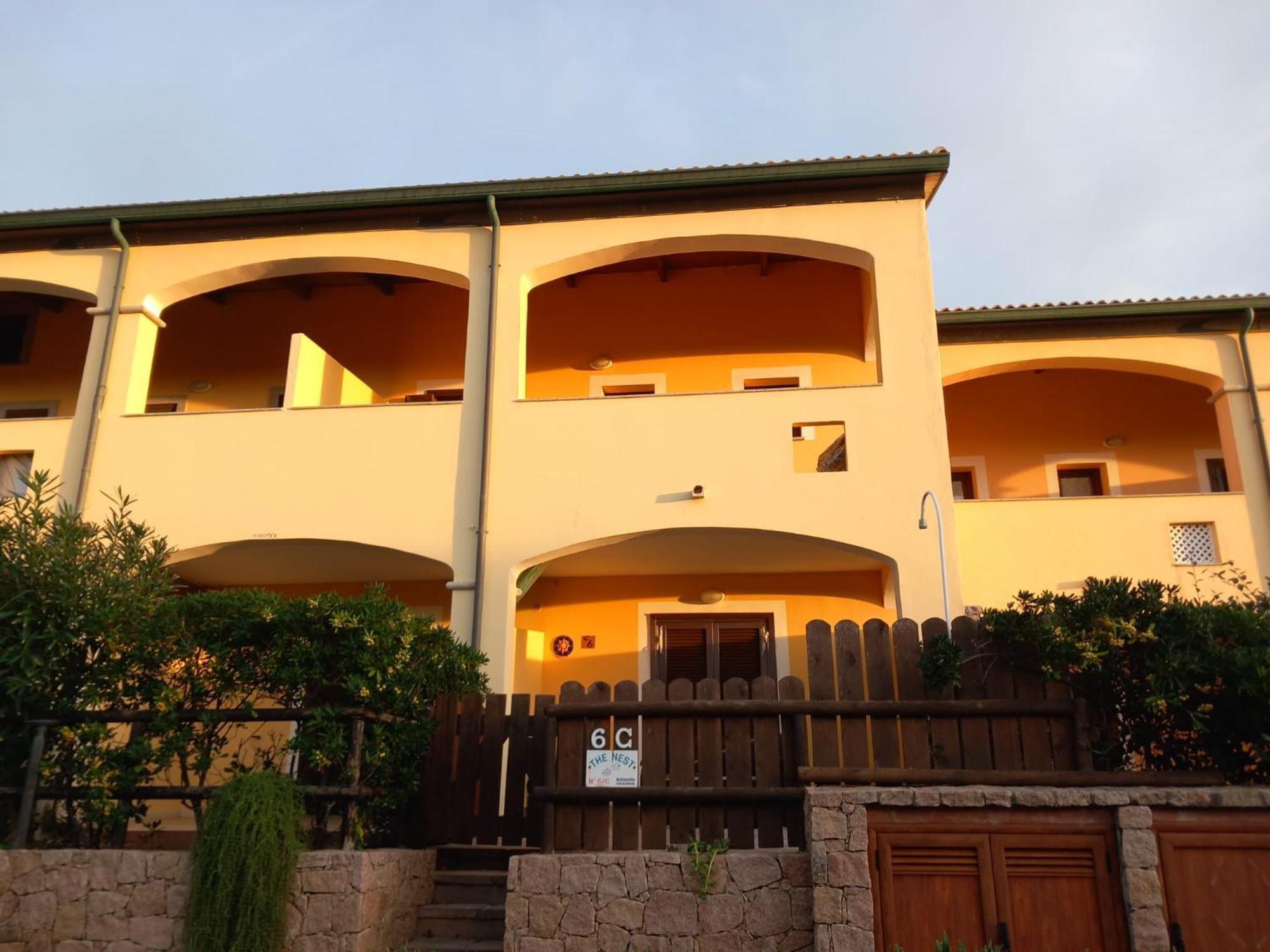 Casa THE NEST - Il Nido sul Mare Badesi Exterior foto